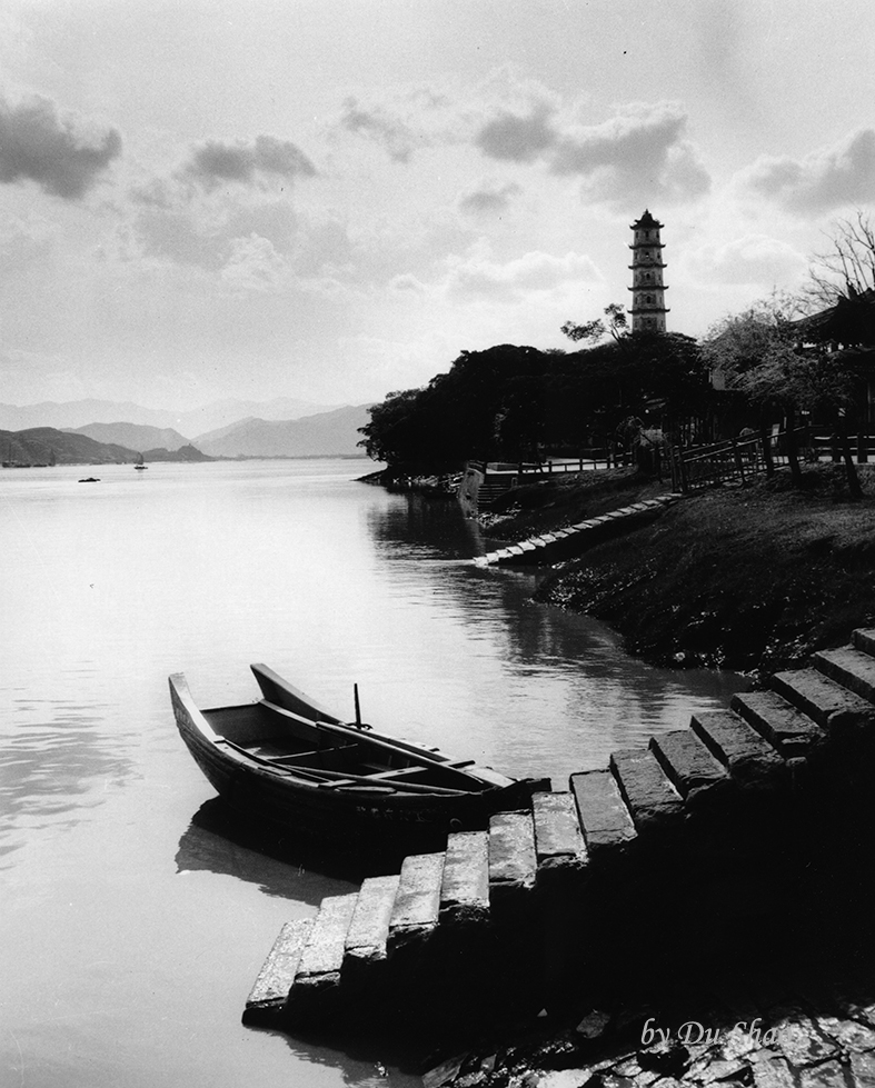 The Dock of Jiangxin Island